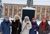 Тульские коммунисты почтили память В.И. Ленина Тульские коммунисты почтили память В.И. Ленина