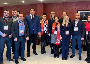 Тульские коммунисты принимают участие в работе третьего этапа XVIII Съезда КПРФ, на котором будет выдвинут кандидат в Президенты от Компартии