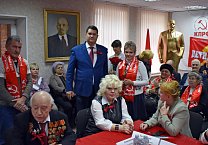 На круглом столе в Туле, посвященном годовщине Великого Октября, выступили Николай Арефьев и Сергей Удальцов