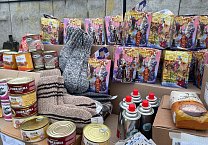 Тульские коммунисты приняли участие в отправке 149-го новогоднего гуманитарного конвоя КПРФ