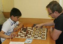 Коммунисты Черни поддержали любителей шахмат