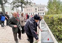 Тульские коммунисты почтили память защитников Советской власти Тульские коммунисты почтили память защитников Советской власти