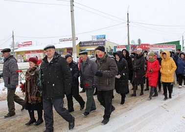 Веневские коммунисты отпраздновали  77-летие освобождения города от фашистов