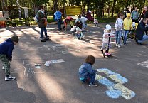Тульские коммунисты организовали праздник для детей Тульские коммунисты организовали праздник для детей