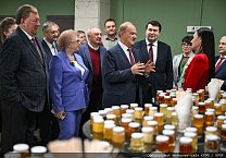 "Пчела и человек". Г.А. Зюганов принял участие в конгрессе пчеловодов в Москве "Пчела и человек". Г.А. Зюганов принял участие в конгрессе пчеловодов в Москве
