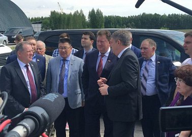 Олег Лебедев принял участие в выездном заседании Комитета Госдумы по аграрным вопросам в Брянской области