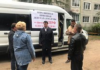 Олег Лебедев встречается с избирателями и объезжает с передвижной приемной дворы Рязанской и Владимирской областей