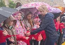 Юных туляков приняли в пионеры на Красной площади