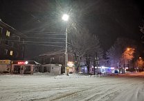 Кимовские коммунисты помогли жителям решить проблему освещения