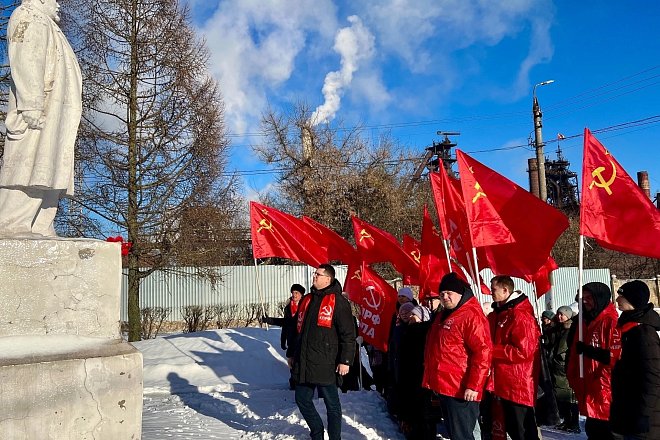 Тульские коммунисты почтили память В.И. Ленина