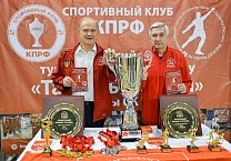 Лидер КПРФ Геннадий Зюганов поздравил МФК КПРФ с победой в Кубке Лиги по футзалу