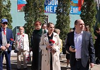 Тульский обком партии принял участие в открытии памятника В.А. Стародубцеву Тульский обком партии принял участие в открытии памятника В.А. Стародубцеву