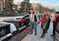 Тульские коммунисты почтили память героев блокадного Ленинграда
