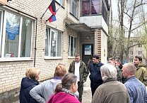 Гуманитарный конвой КПРФ для пчеловодов Донбасса по поручению Г.А. Зюганова доставлен в г. Донецк Гуманитарный конвой КПРФ для пчеловодов Донбасса по поручению Г.А. Зюганова доставлен в г. Донецк