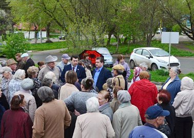 Продолжаются массовые встречи первого секретаря Тульского обкома КПРФ Олега Лебедева с жителями региона.