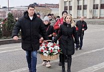 Тульские коммунисты почтили память В.И. Ленина Тульские коммунисты почтили память В.И. Ленина