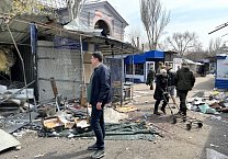 Гуманитарный конвой КПРФ для пчеловодов Донбасса по поручению Г.А. Зюганова доставлен в г. Донецк Гуманитарный конвой КПРФ для пчеловодов Донбасса по поручению Г.А. Зюганова доставлен в г. Донецк