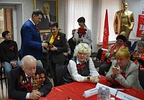 На круглом столе в Туле, посвященном годовщине Великого Октября, выступили Николай Арефьев и Сергей Удальцов