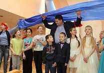 Алексей Лебедев на празднике в детской больнице Алексей Лебедев на празднике в детской больнице