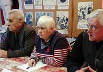 Ефремовские коммунисты почтили память воинов, освободивших город в декабре 1941 года Ефремовские коммунисты почтили память воинов, освободивших город в декабре 1941 года