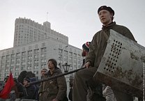 Не забудем! Не простим! Не забудем! Не простим!