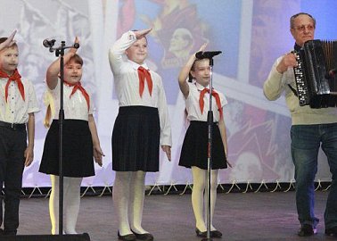 Песни через все времена 