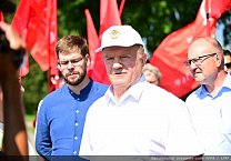 "Утраивать силы и побеждать!". Итоговый репортаж о рабочем визите Г.А. Зюганова в Орловскую область "Утраивать силы и побеждать!". Итоговый репортаж о рабочем визите Г.А. Зюганова в Орловскую область
