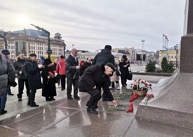 Тульские коммунисты почтили память В.И. Ленина