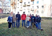 В Туле продолжается акция «Сад Победы - Сад Жизни» В Туле продолжается акция «Сад Победы - Сад Жизни»