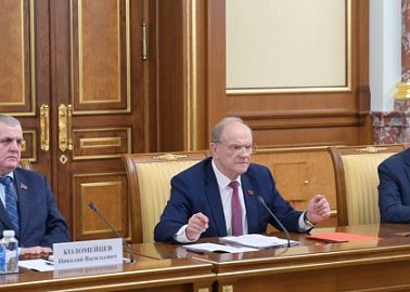 Все работаем на победу!