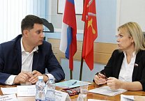 Алексей Лебедев: вернем Победе красный цвет! Алексей Лебедев: вернем Победе красный цвет!
