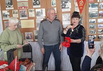 Коммунисты Ефремовского ГК КПРФ провели торжественное партсобрание в День Международной солидарности трудящихся Коммунисты Ефремовского ГК КПРФ провели торжественное партсобрание в День Международной солидарности трудящихся