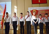 В Туле состоялось торжественное собрание в честь 100-летия комсомола