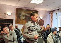 В Ефремовском ГК КПРФ ко дню освобождения г. Ефремова от немецко-фашистских захватчиков состоялось торжественное партсобрание В Ефремовском ГК КПРФ ко дню освобождения г. Ефремова от немецко-фашистских захватчиков состоялось торжественное партсобрание