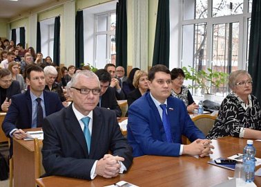 Алексей Лебедев выступил на международных Демидовских чтениях