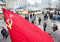 Не забудем! Не простим! Не забудем! Не простим!