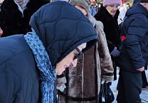 Ефремовские коммунисты приняли участие в торжественном митинге ко Дню защитника Отечества 