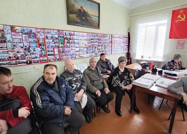 Ефремовский ГК КПРФ провёл "круглый стол" повещенный 31-й годовщине воссоздания КПРФ