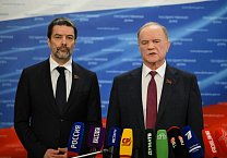 Г.А. Зюганов прокомментировал прямую линию с В.В. Путиным Г.А. Зюганов прокомментировал прямую линию с В.В. Путиным
