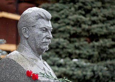 Юбилейный 2025-й: В год 80-летия Великой Победы в стране установлено рекордное количество памятников И.В. Сталину