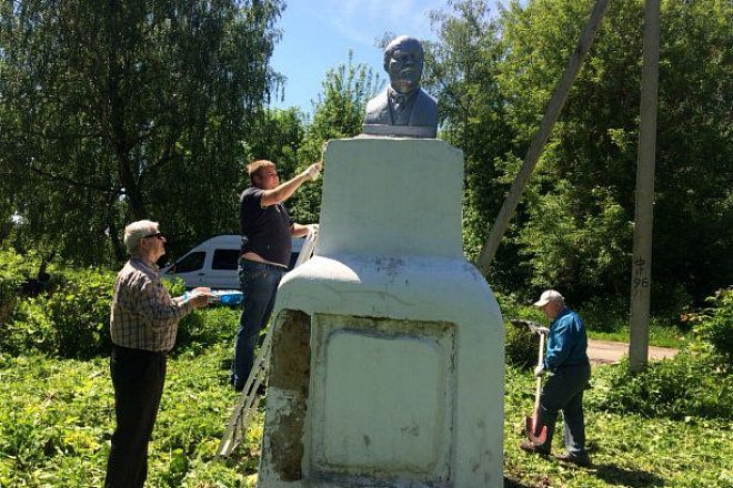 Коммунистический субботник в Щёкинском районе