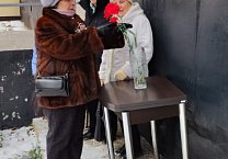 Ефремовский ГК КПРФ провёл возложение цветов к памятной доске «Детям войны» Ефремовский ГК КПРФ провёл возложение цветов к памятной доске «Детям войны»