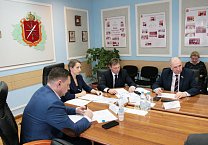 В Тульской областной Думе обсудили новую региональную награду