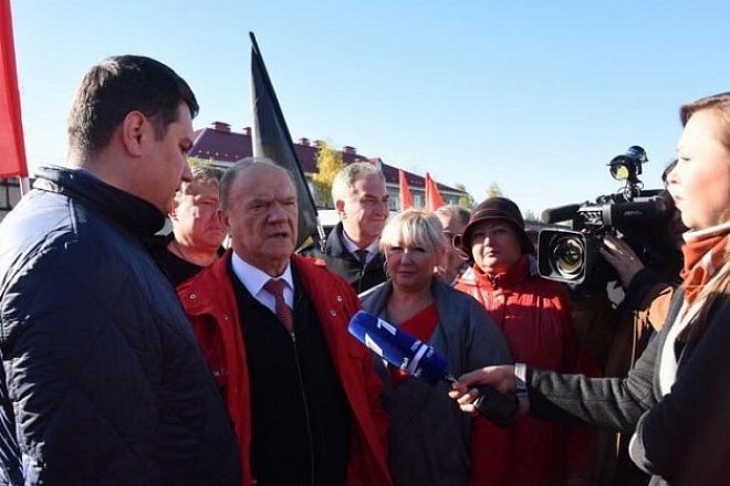 "Всё для фронта, всё для победы!"- тульские коммунисты приняли участие в формировании 102 гуманитарного конвоя