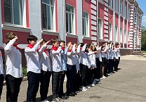 Тульский обком в преддверии Дня Пионерии организовал прием в пионеры учащихся школ