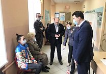 Олег Лебедев ознакомился с ходом голосования на избирательных участках Рязанской области Олег Лебедев ознакомился с ходом голосования на избирательных участках Рязанской области
