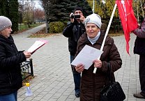 Ефремовский горком КПРФ провел автопробег, посвященный 100-летию комсомола