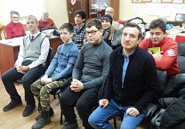 Алексинские школьники вступают в комсомол
