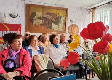 Ефремовский ГК КПРФ провёл торжественное партийное собрание к 1 мая!