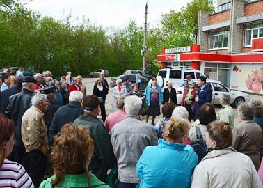 Лидер тульских коммунистов Олег Лебедев продолжает проводить массовые встречи с жителями Тульской области.